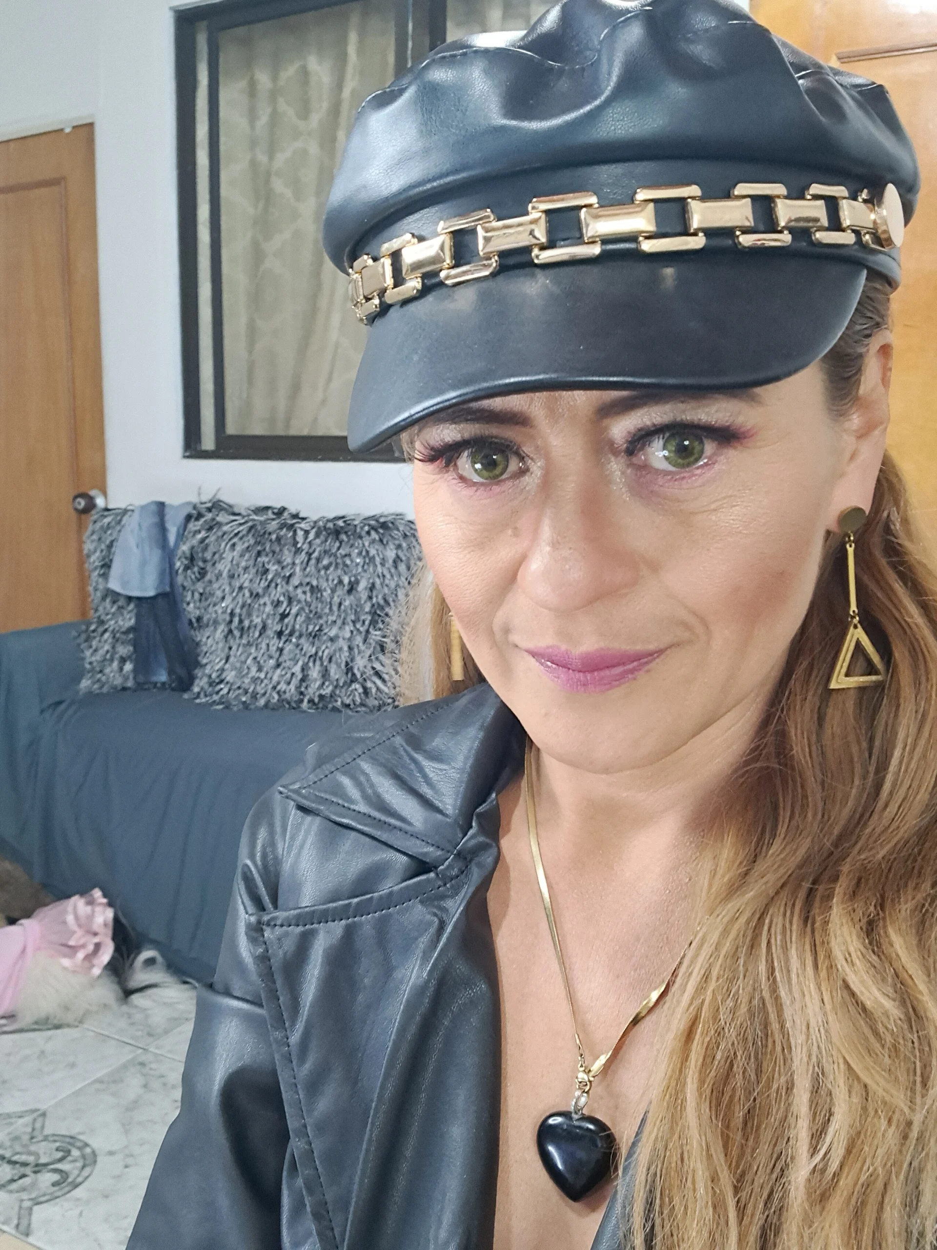 XXX Porn Photo of Nude magenta_maturr 191