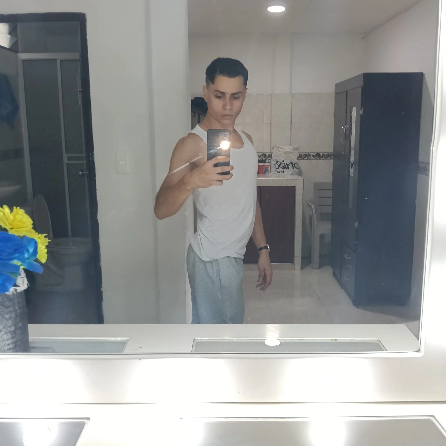 XXX Porn Photo of Nude LeoMonnroe 29