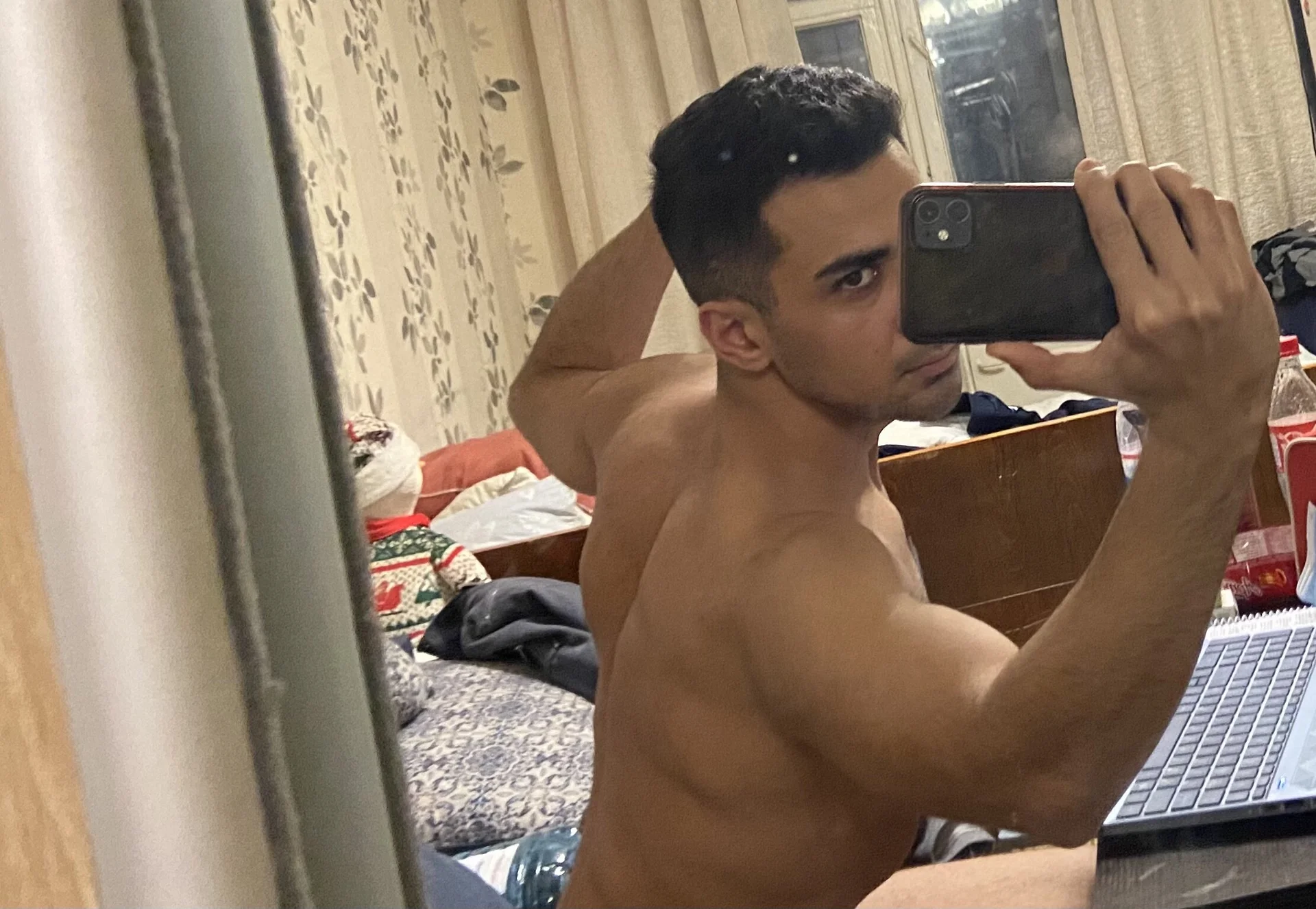 XXX Porn Photo of Nude hakanishere0 4