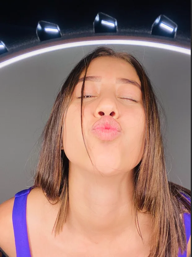 XXX Porn Photo of Nude vale_kross 4