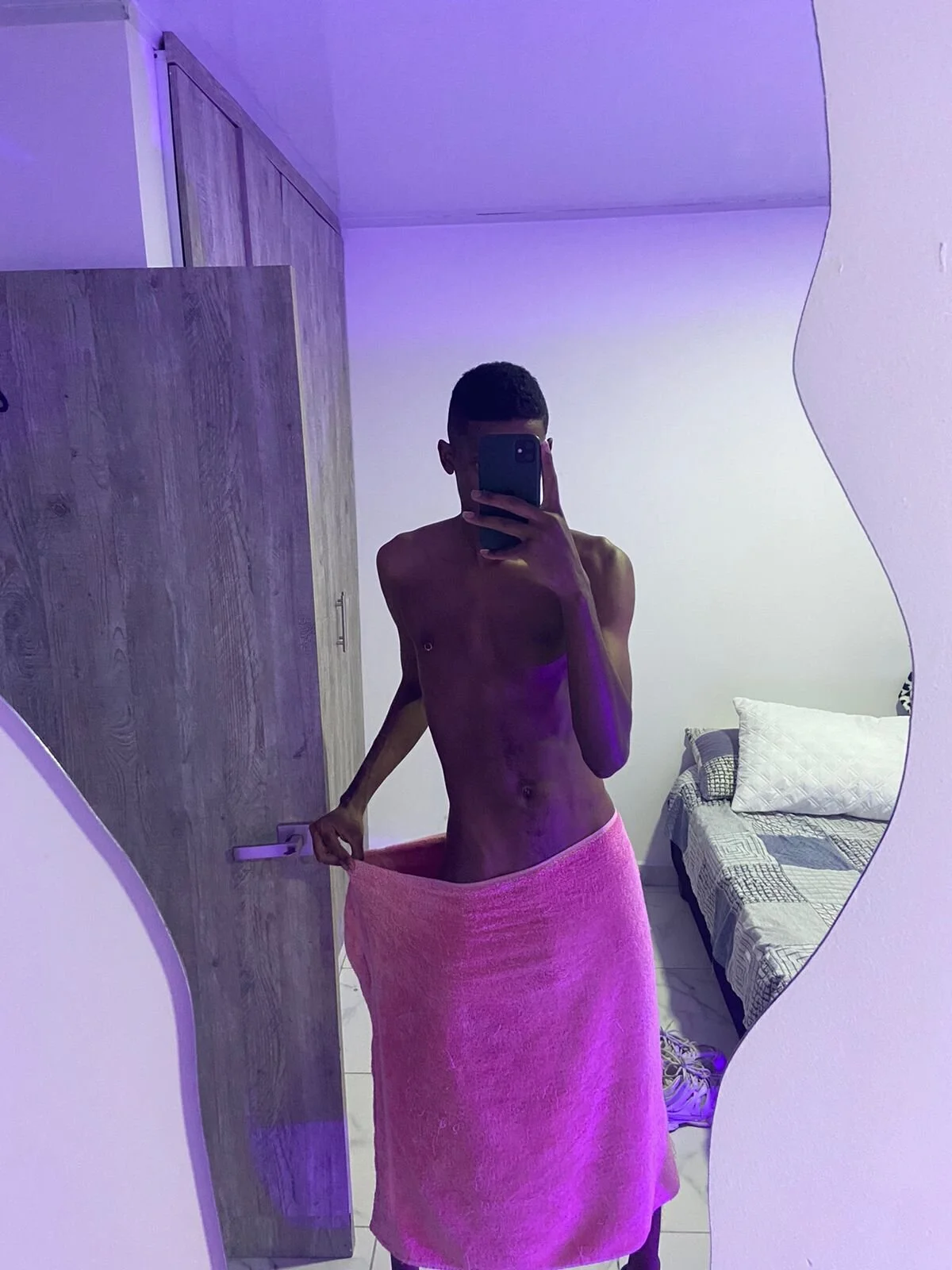 XXX Porn Photo of Nude Harry_Jasoon 6