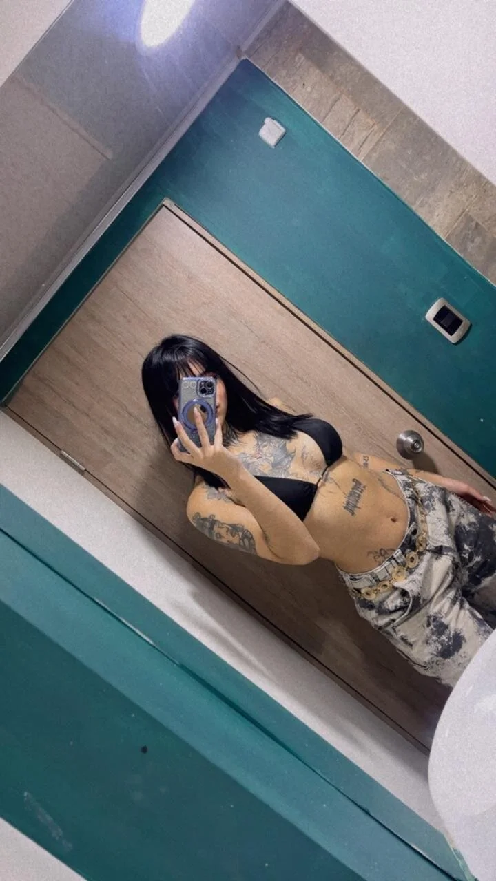 XXX Porn Photo of Nude Bellatrix_Infernal_BDSM 4