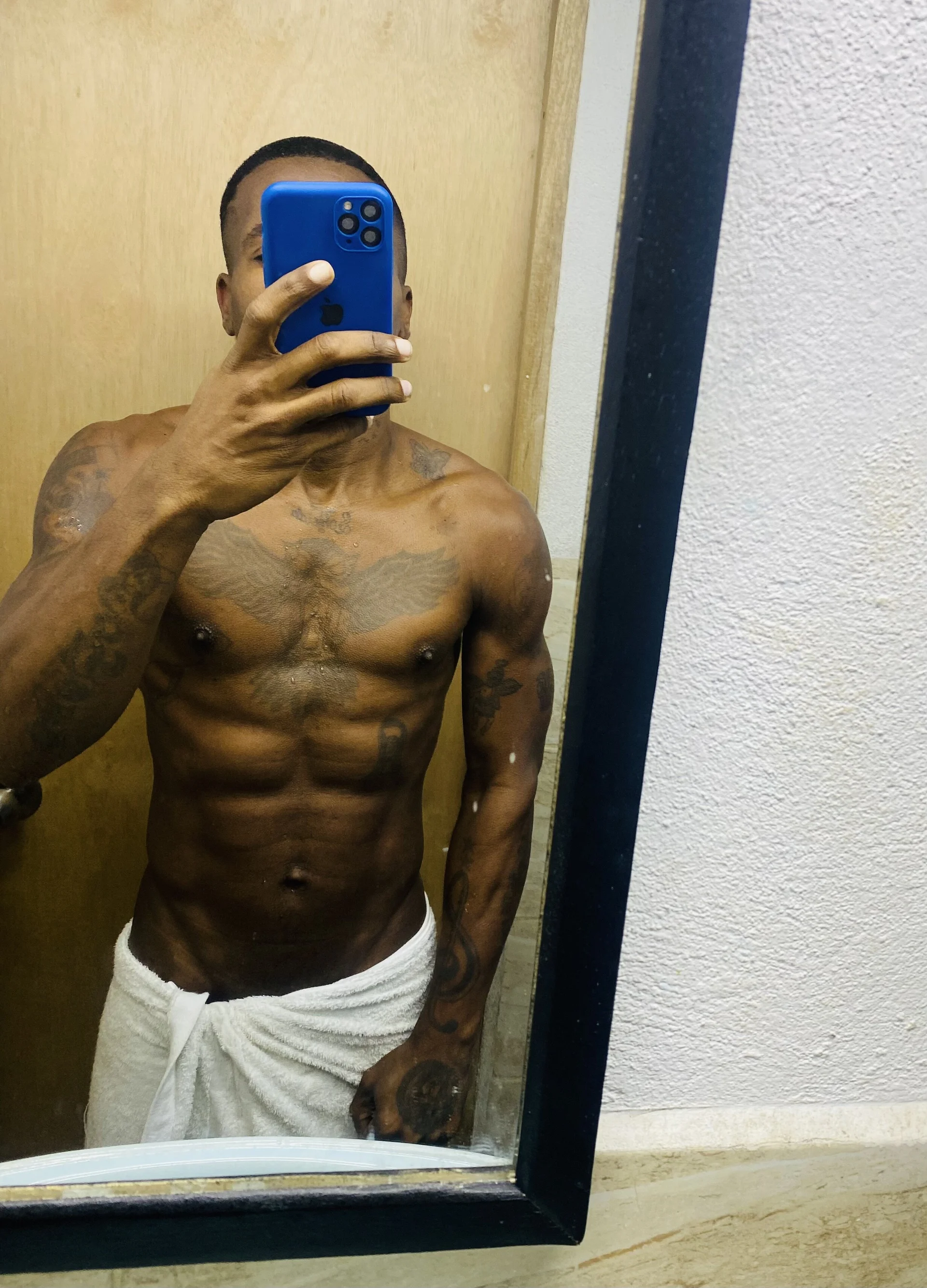 XXX Porn Photo of Nude Damian_hart_24CM 1