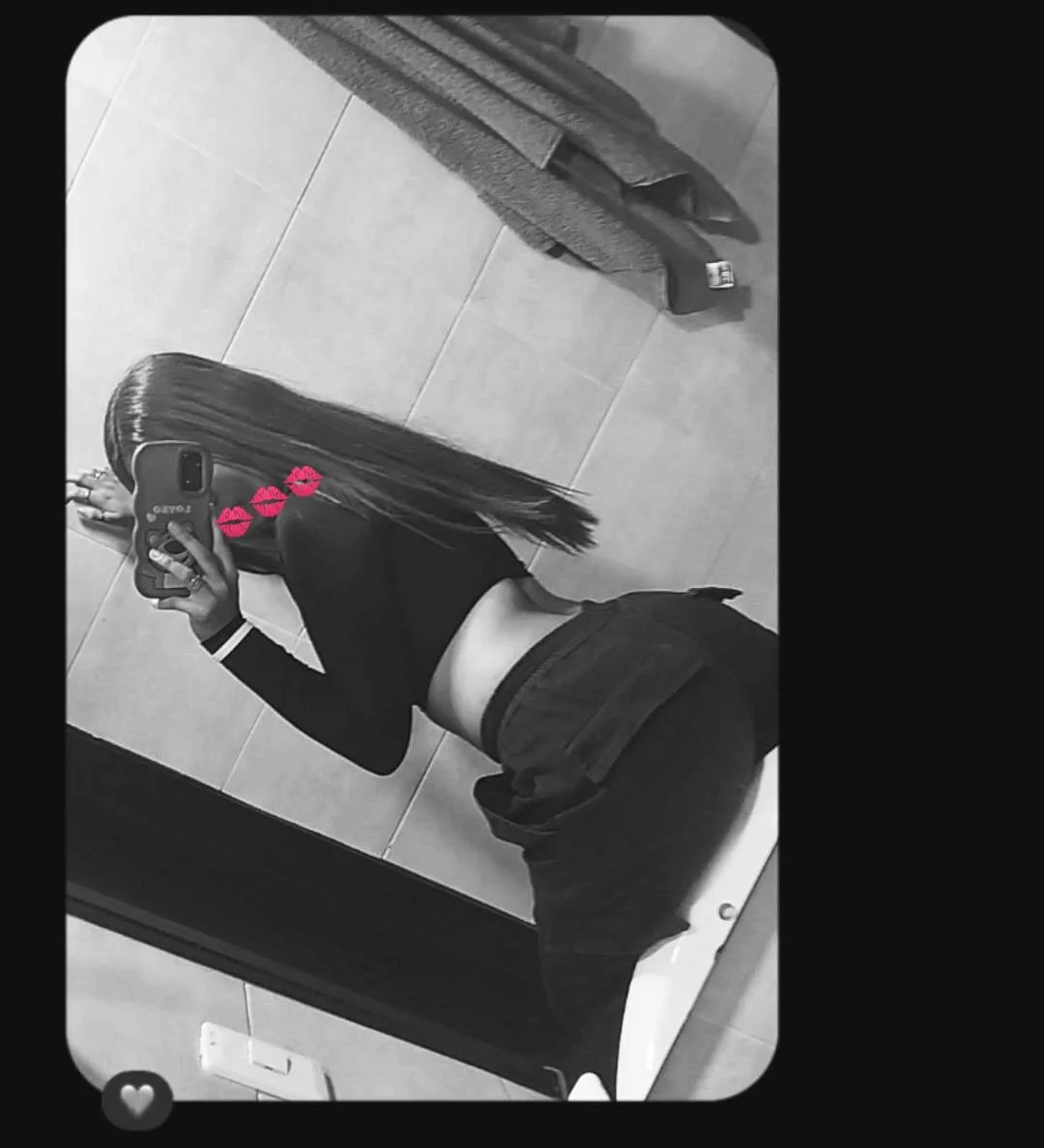 XXX Porn Photo of Nude BellaNoirsg 5