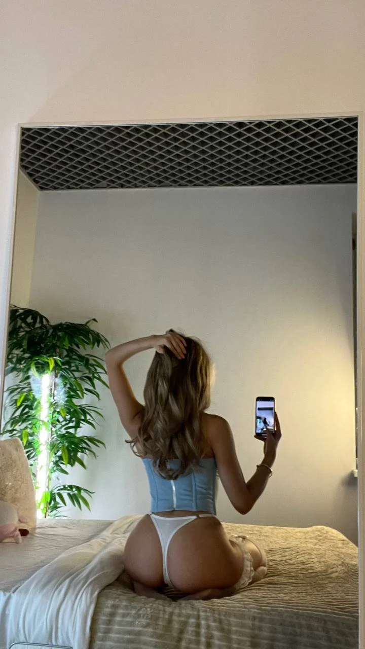 XXX Porn Photo of Nude StripKelly 2