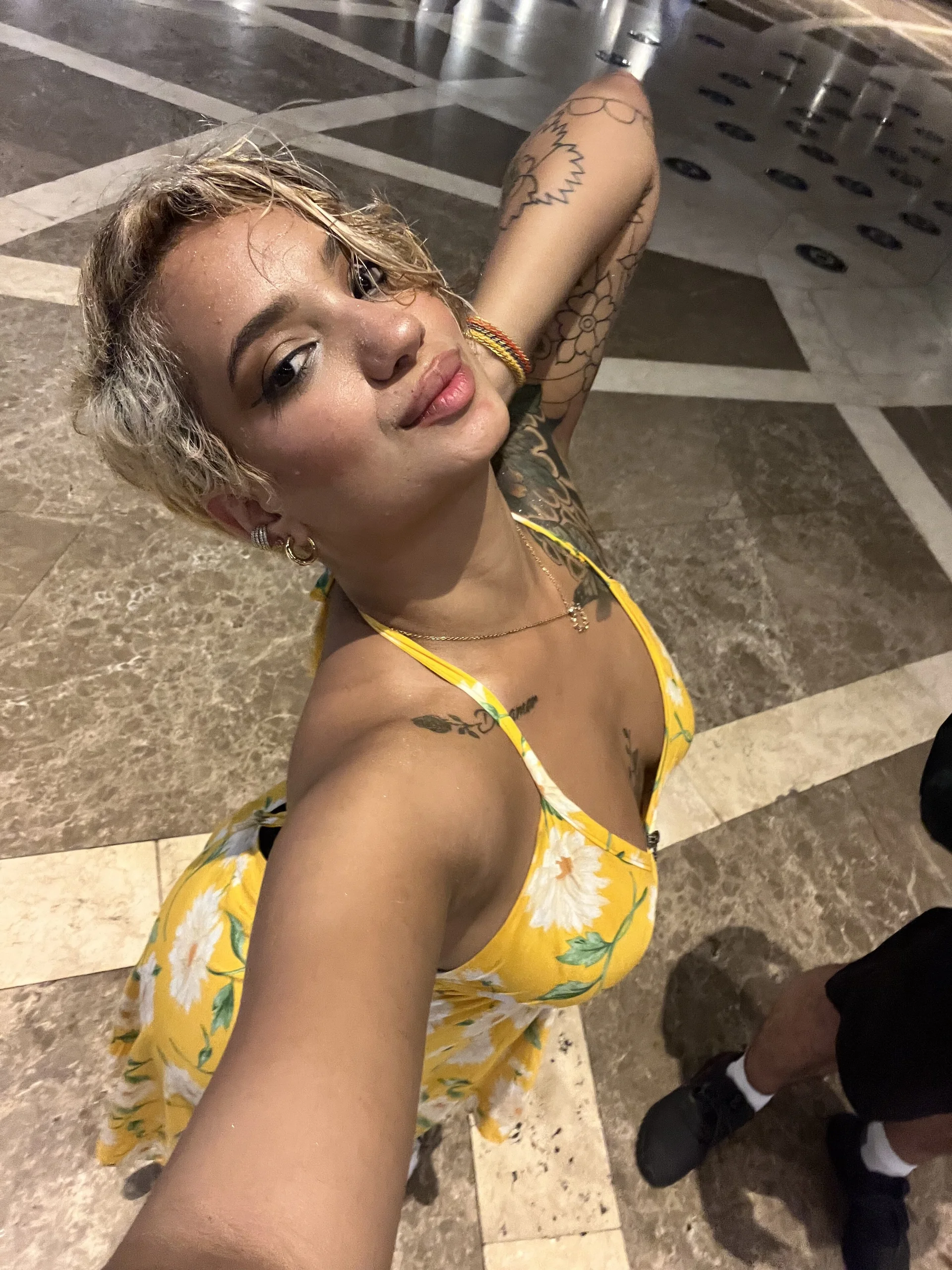 XXX Porn Photo of Nude Arianabromw 30