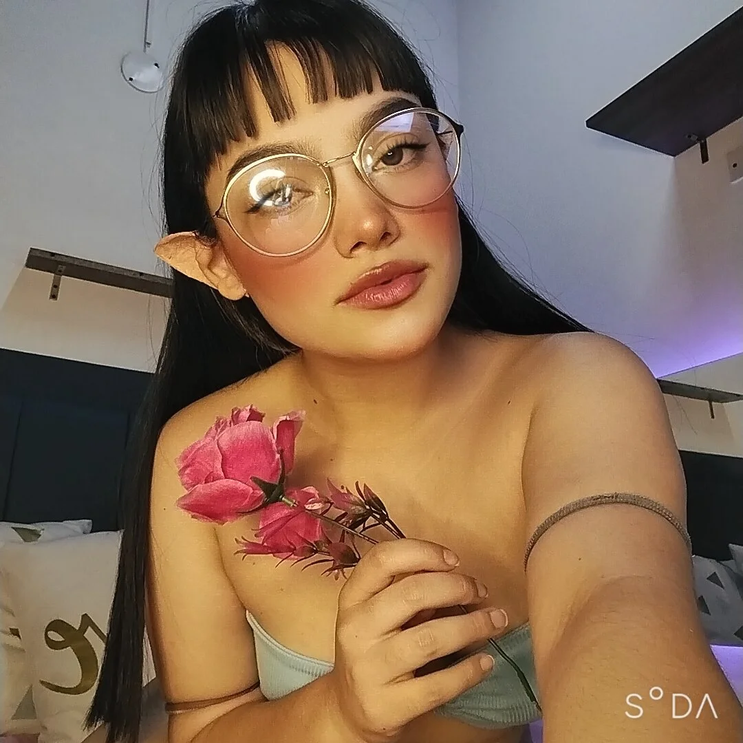 XXX Porn Photo of Nude Meeliivee 44
