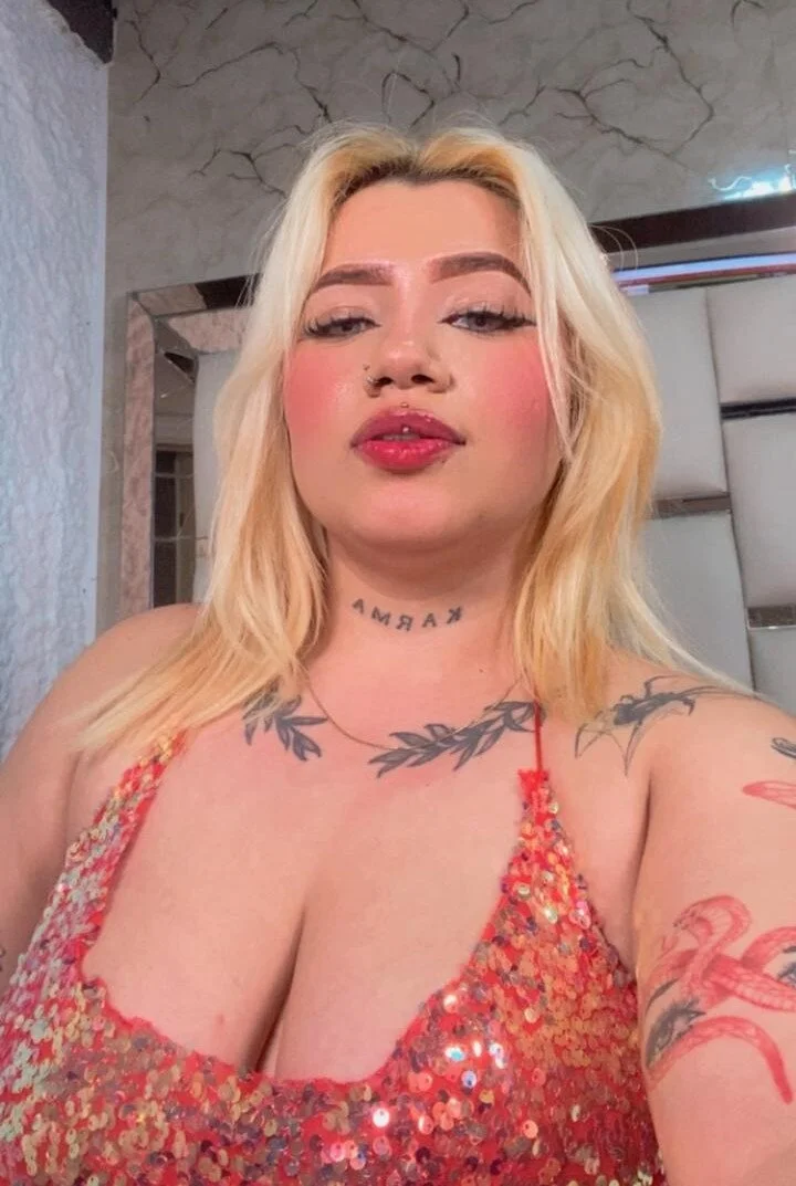 XXX Porn Photo of Nude milamonroyy 22