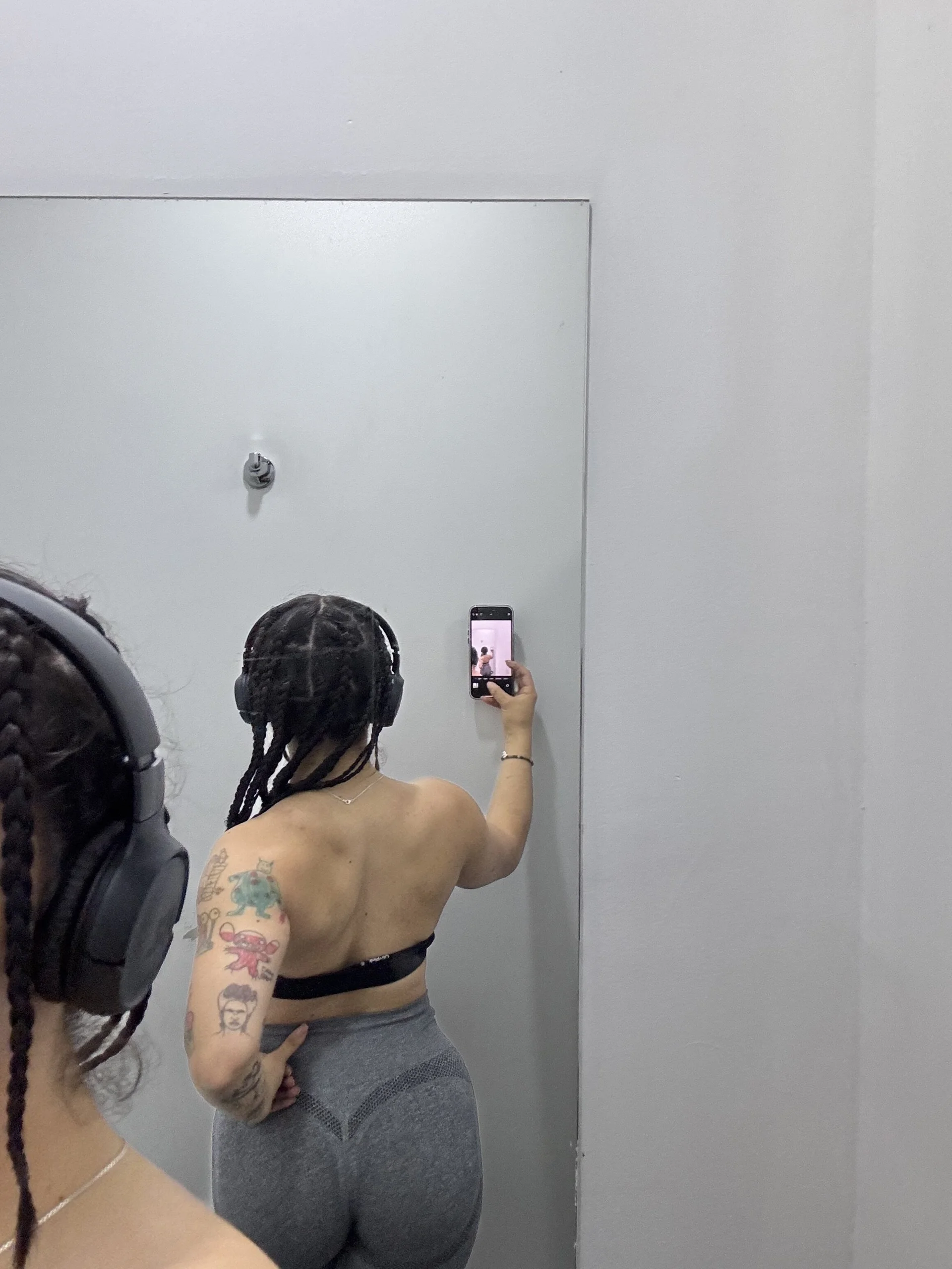 XXX Porn Photo of Nude valenor_ 1