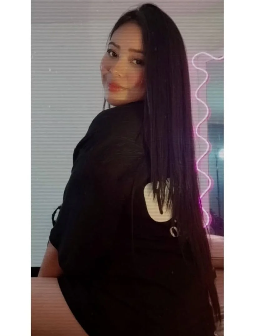 XXX Porn Photo of Nude damii_tay1 1