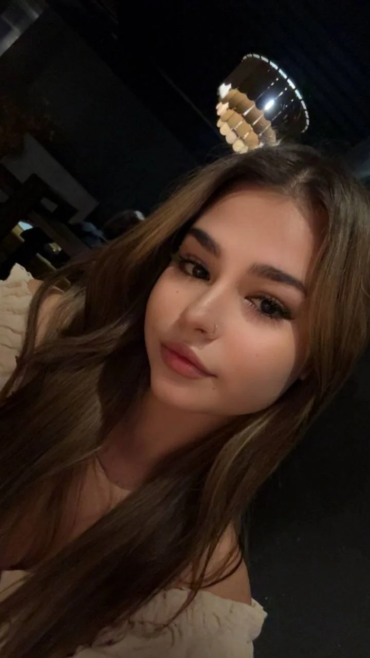 XXX Porn Photo of Nude Karina_vibe 3