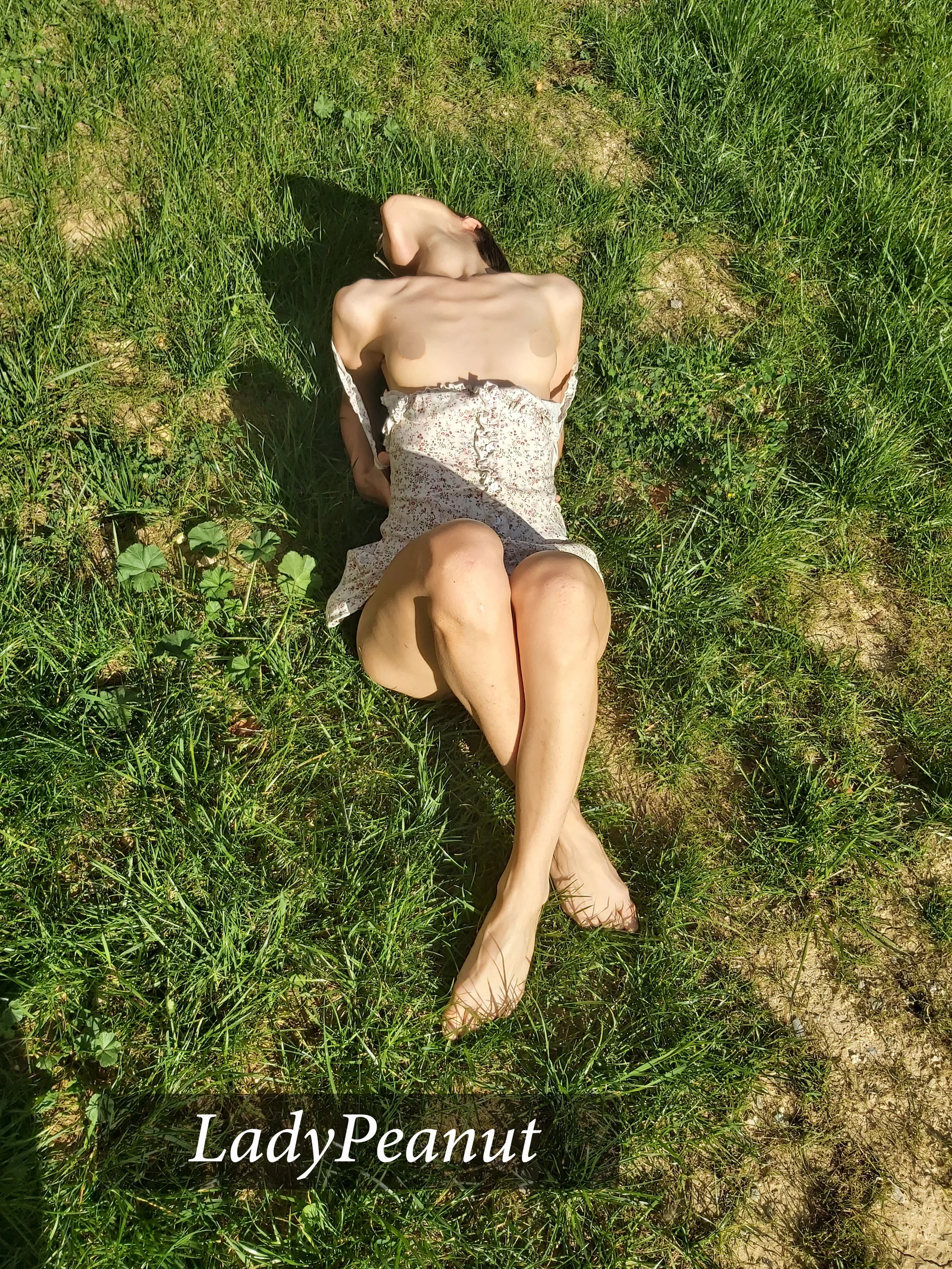 XXX Porn Photo of Nude LadyPeanut 19
