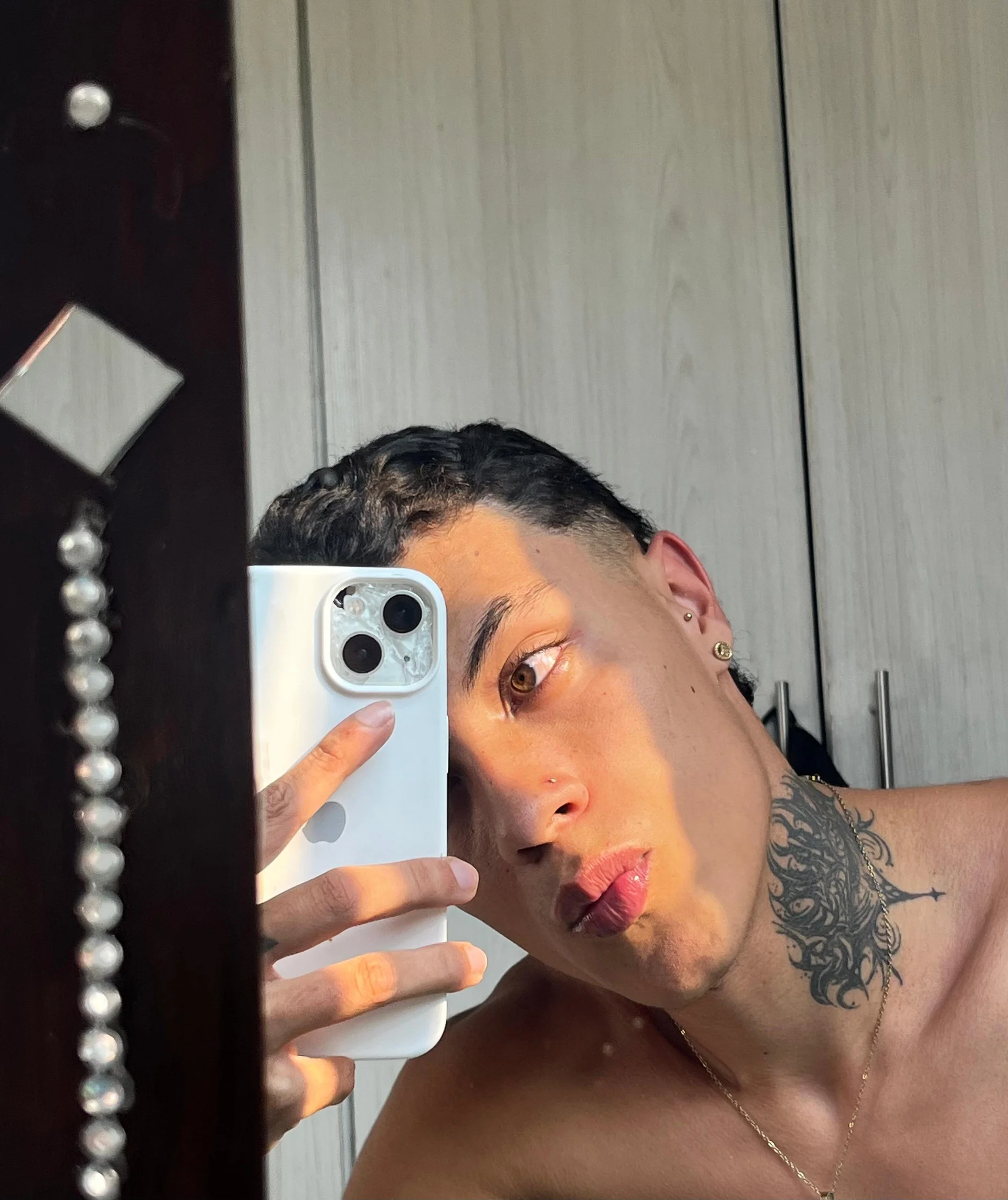 XXX Porn Photo of Nude Mike_Parker2 7