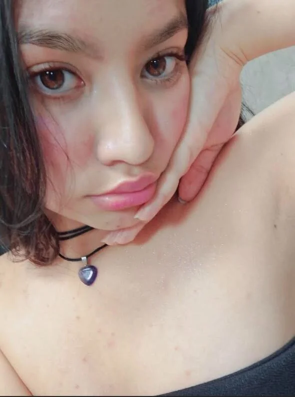 XXX Porn Photo of Nude Skyy22_ 5