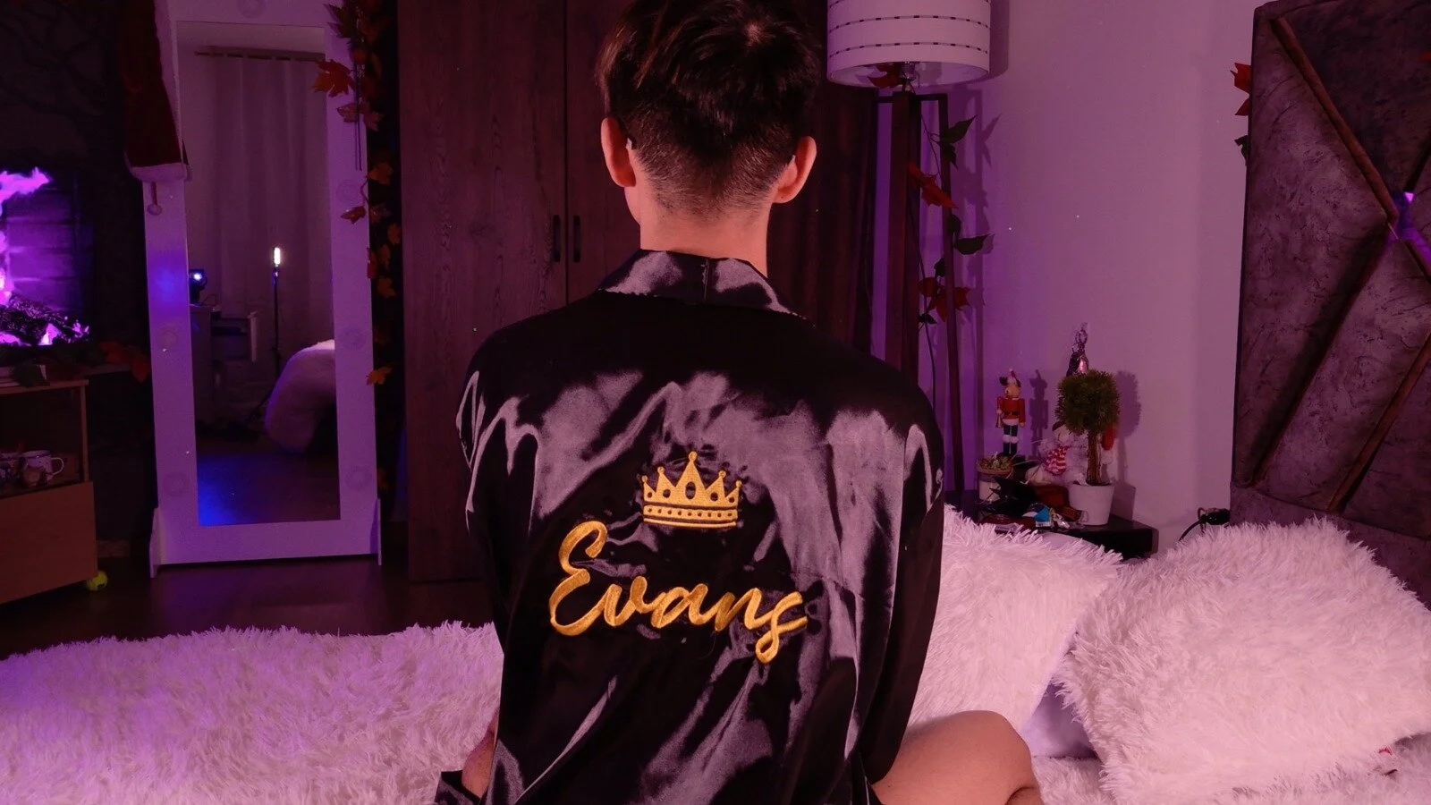 XXX Porn Photo of Nude Sr_evann 21