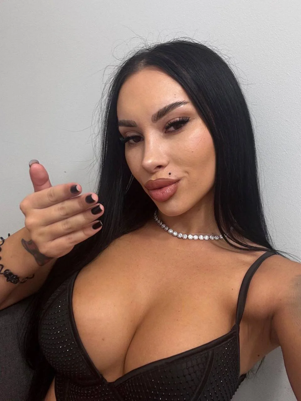 XXX Porn Photo of Nude EvaRozee 5