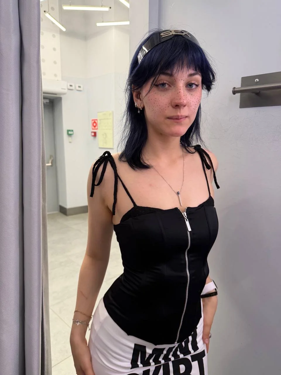 XXX Porn Photo of Nude Only_April 26