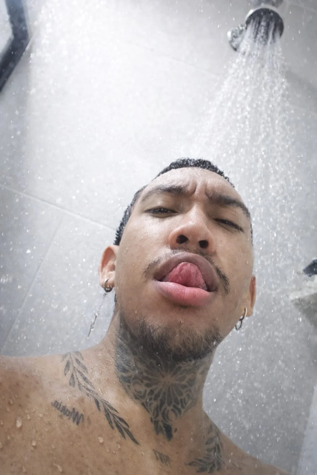 XXX Porn Photo of Nude ThiagoBerry 17
