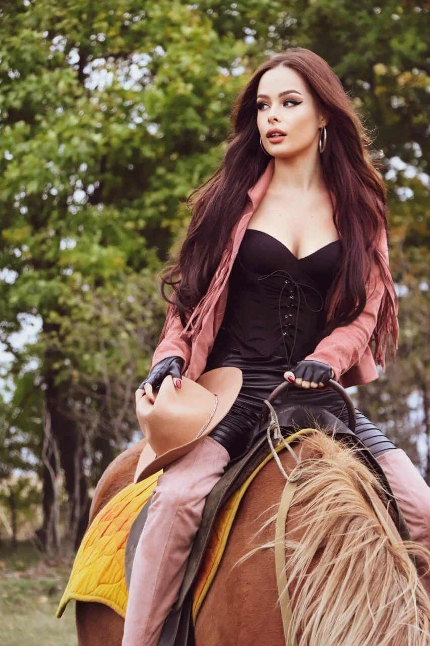 XXX Porn Photo of Nude MistressMilana 29