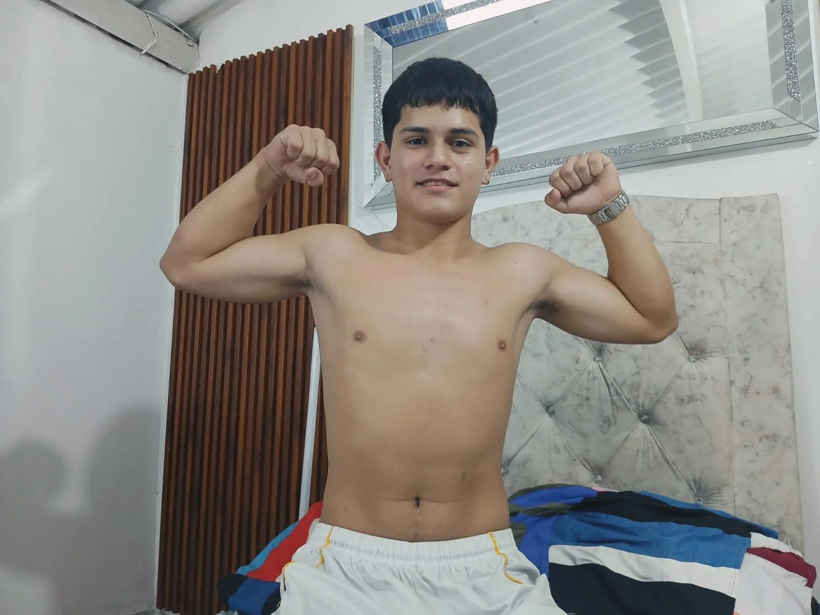 XXX Porn Photo of Nude fabian_ladino 2