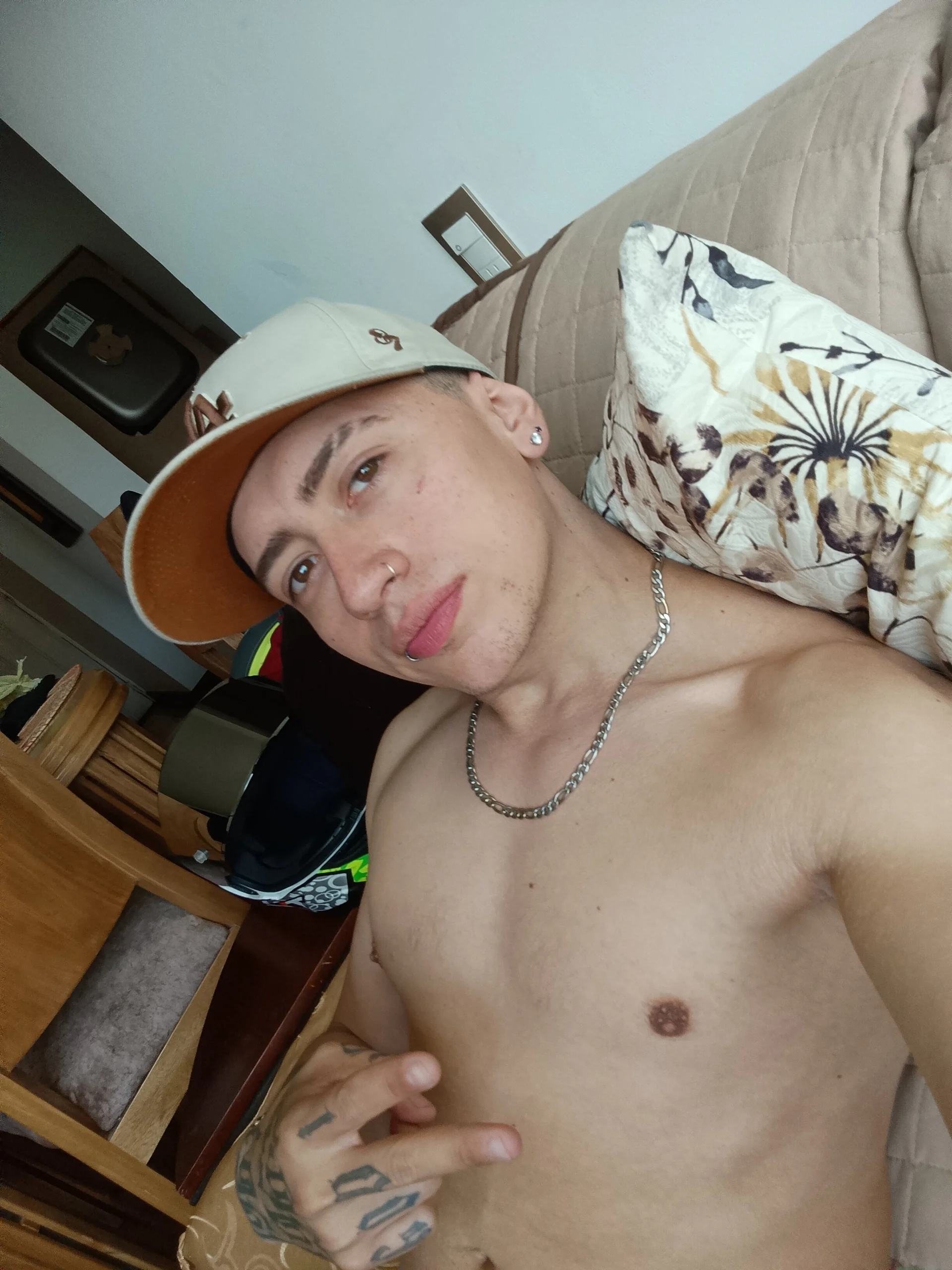 XXX Porn Photo of Nude Emmanuel_Lust 13