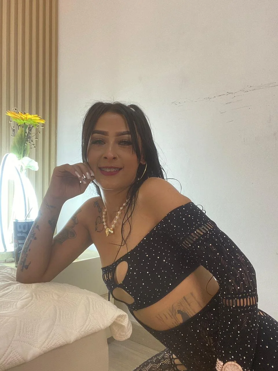 XXX Porn Photo of Nude emily_rivas_ 21