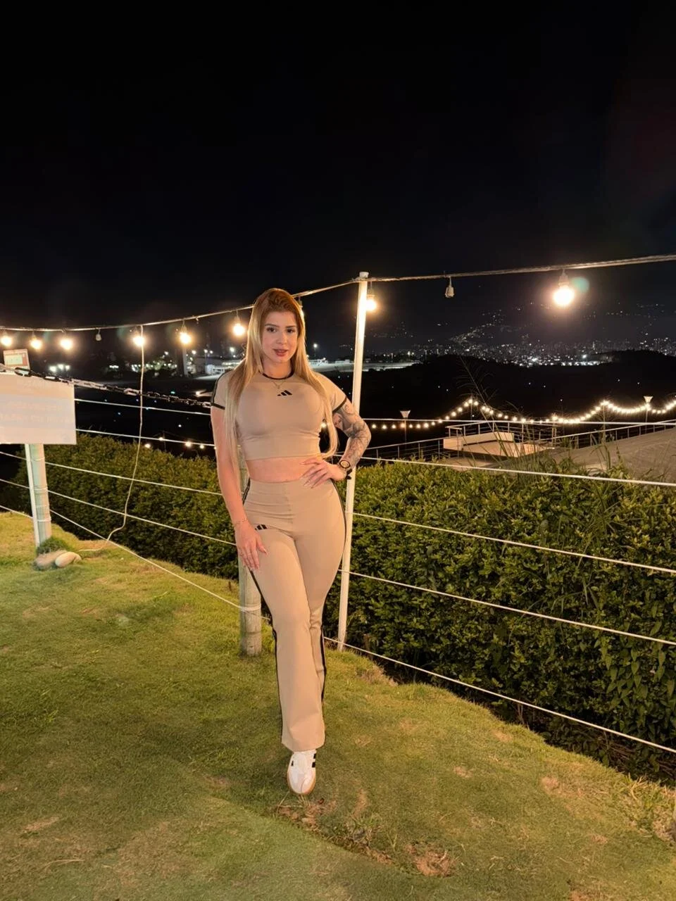 XXX Porn Photo of Nude XXMILE 225
