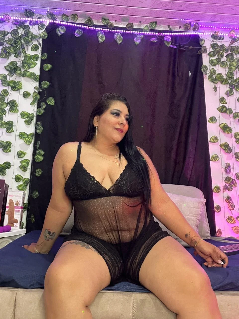 XXX Porn Photo of Nude brunaroyale 23