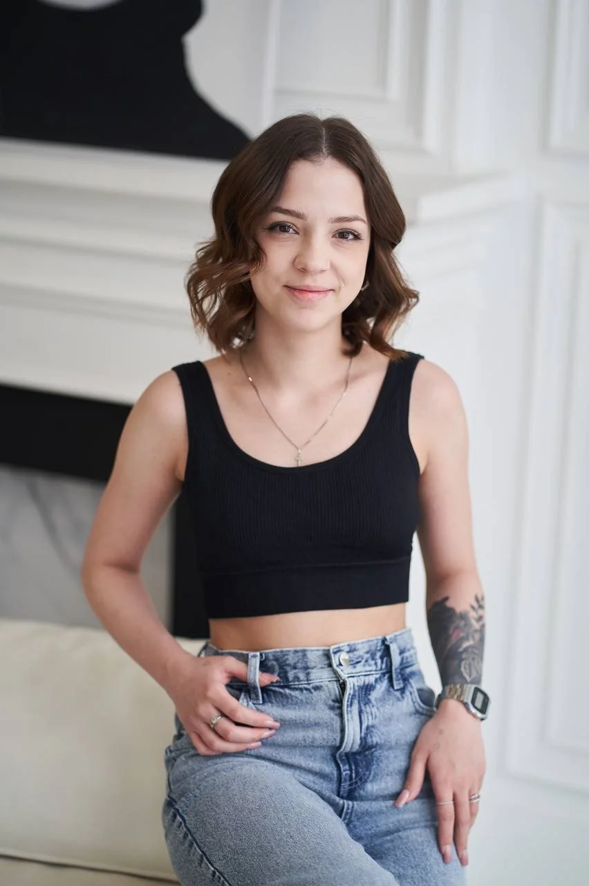 XXX Porn Photo of Nude PamBeesly 15