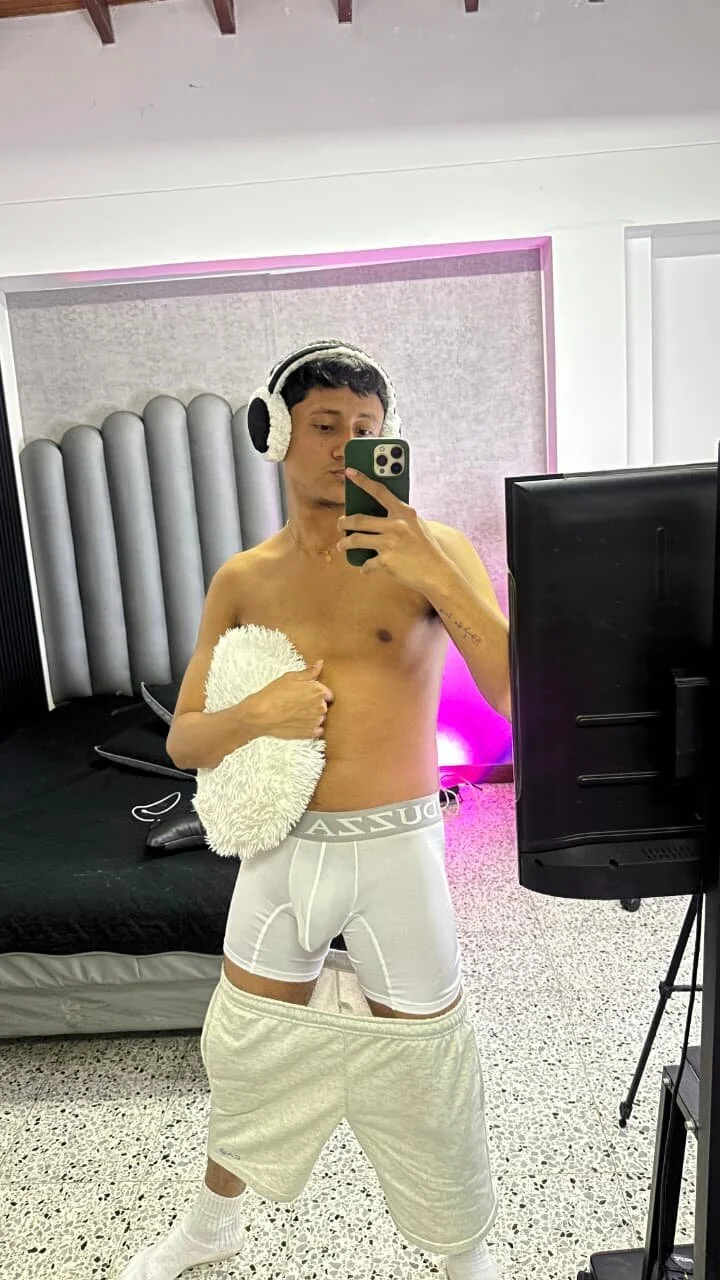 XXX Porn Photo of Nude _Leohot_ 24