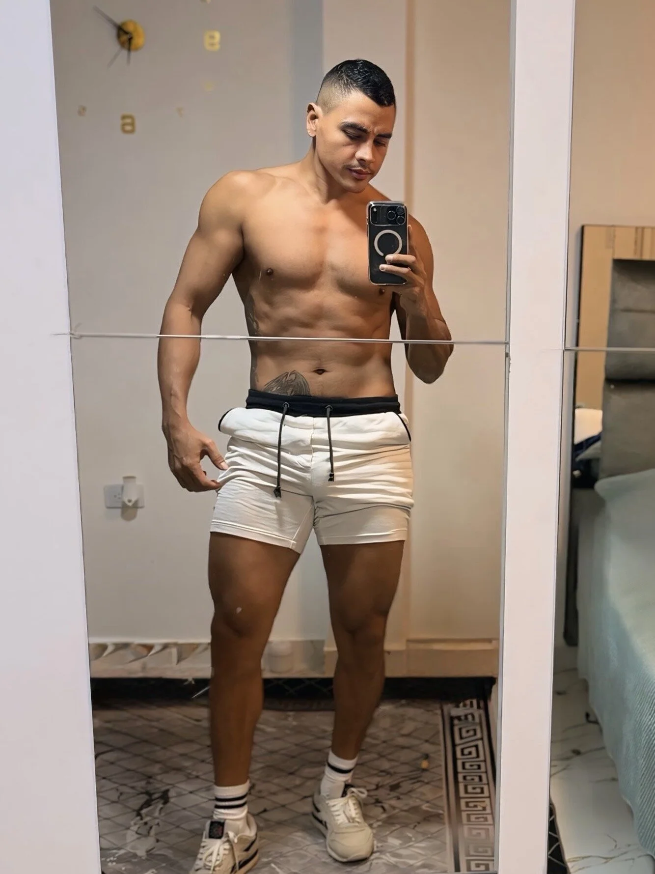 XXX Porn Photo of Nude Paul22cm- 40