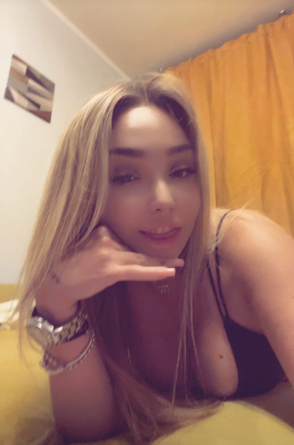 XXX Porn Photo of Nude AnnaMaee 25