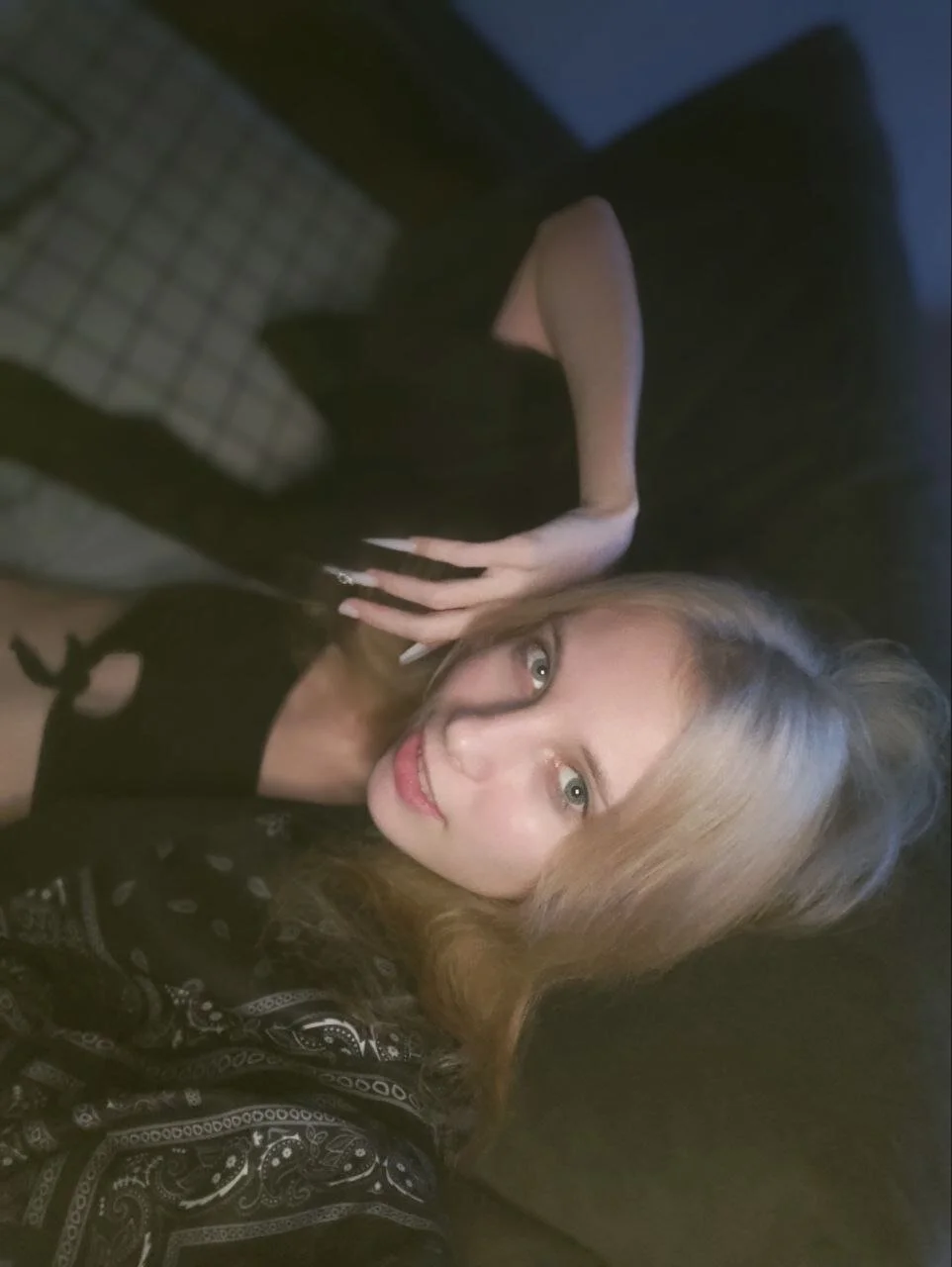 XXX Porn Photo of Nude Fafa_Fluff 60