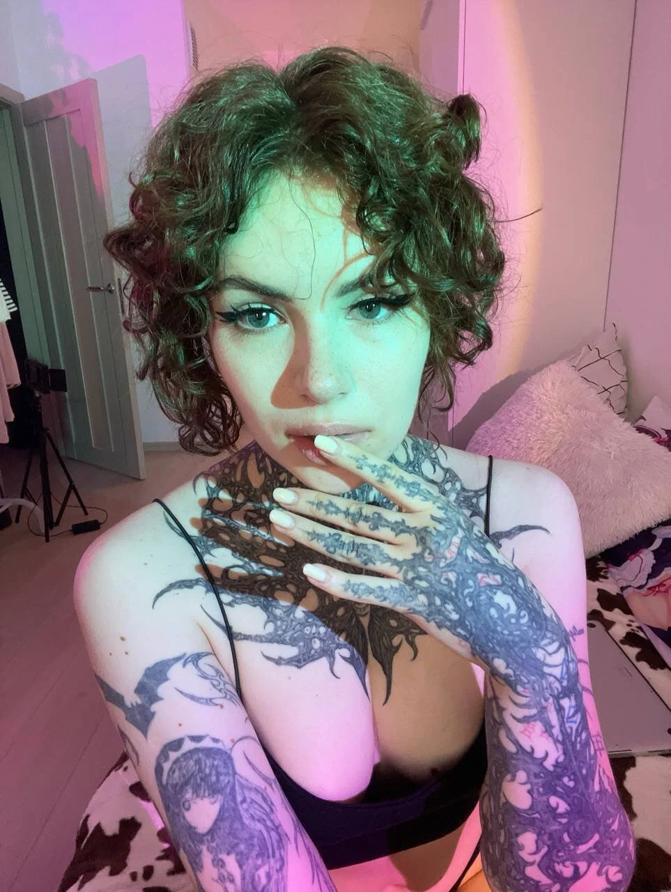 XXX Porn Photo of Nude brightmuffin 12