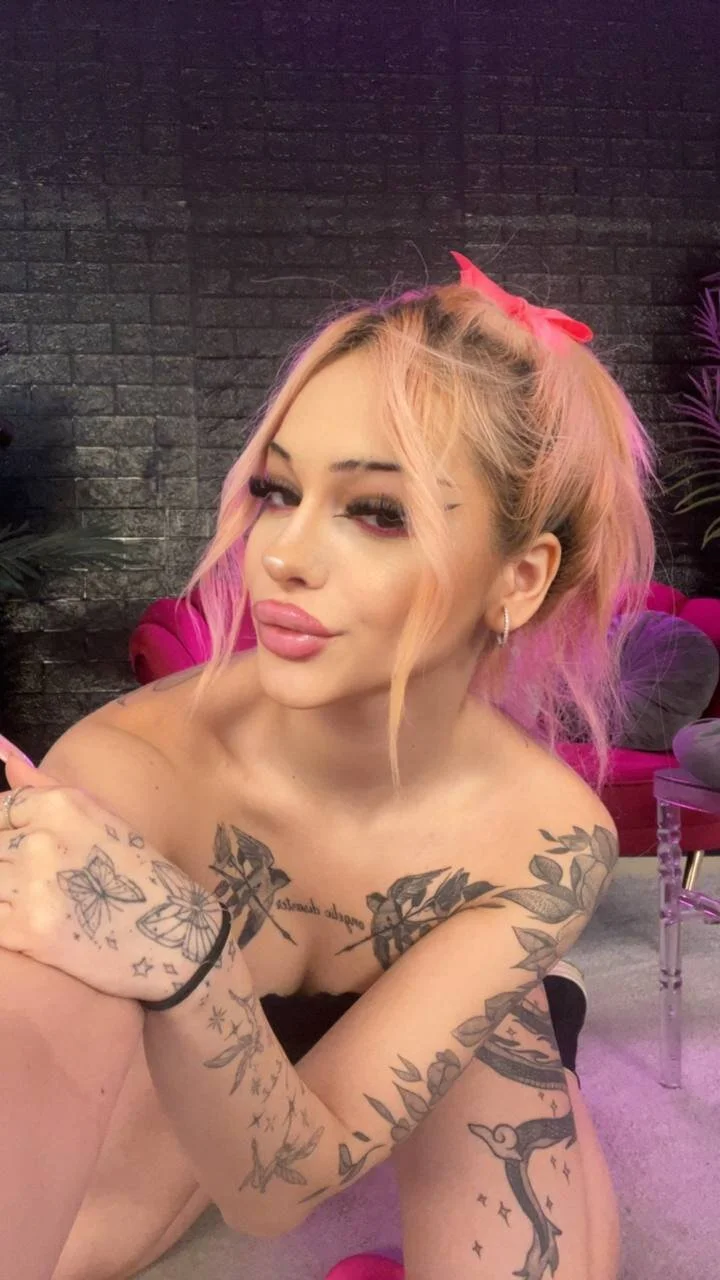 XXX Porn Photo of Nude ValerieIce 9