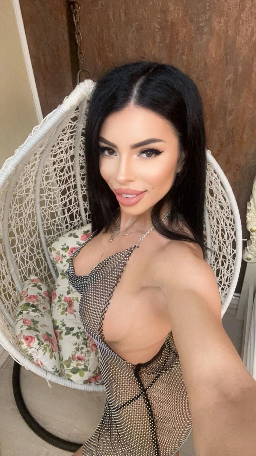 XXX Porn Photo of Nude LaraDivine 23