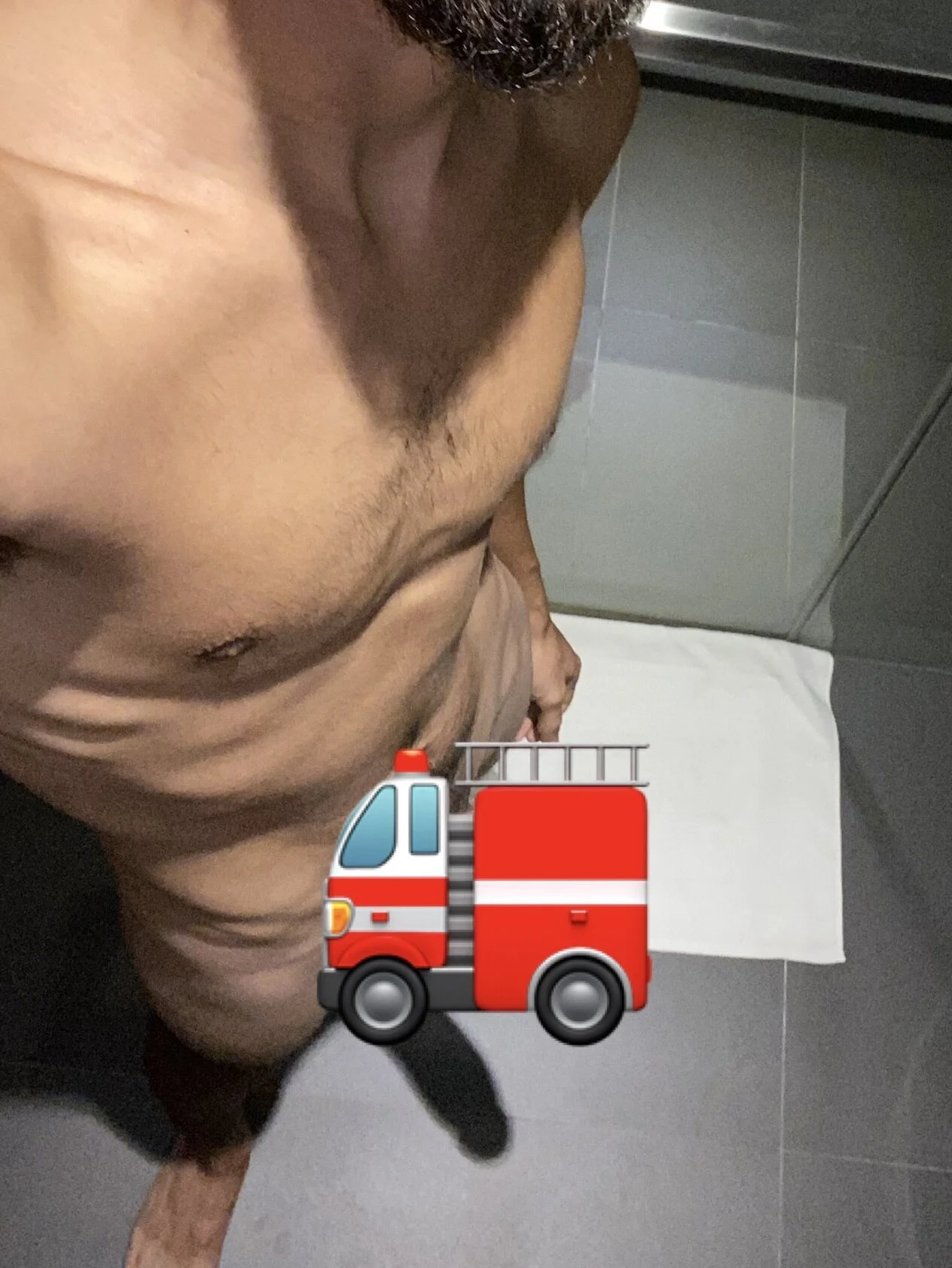 XXX Porn Photo of Nude fireman_sam 1