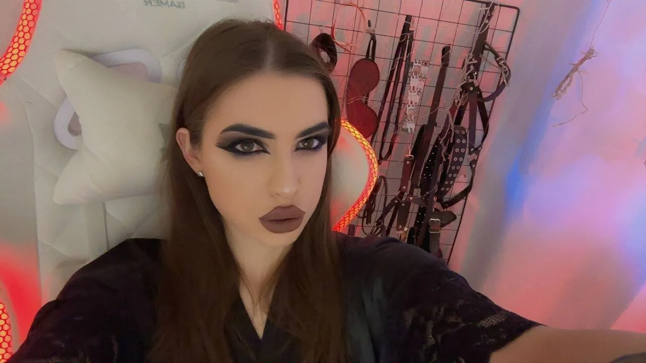 XXX Porn Photo of Nude NightFury_ 22