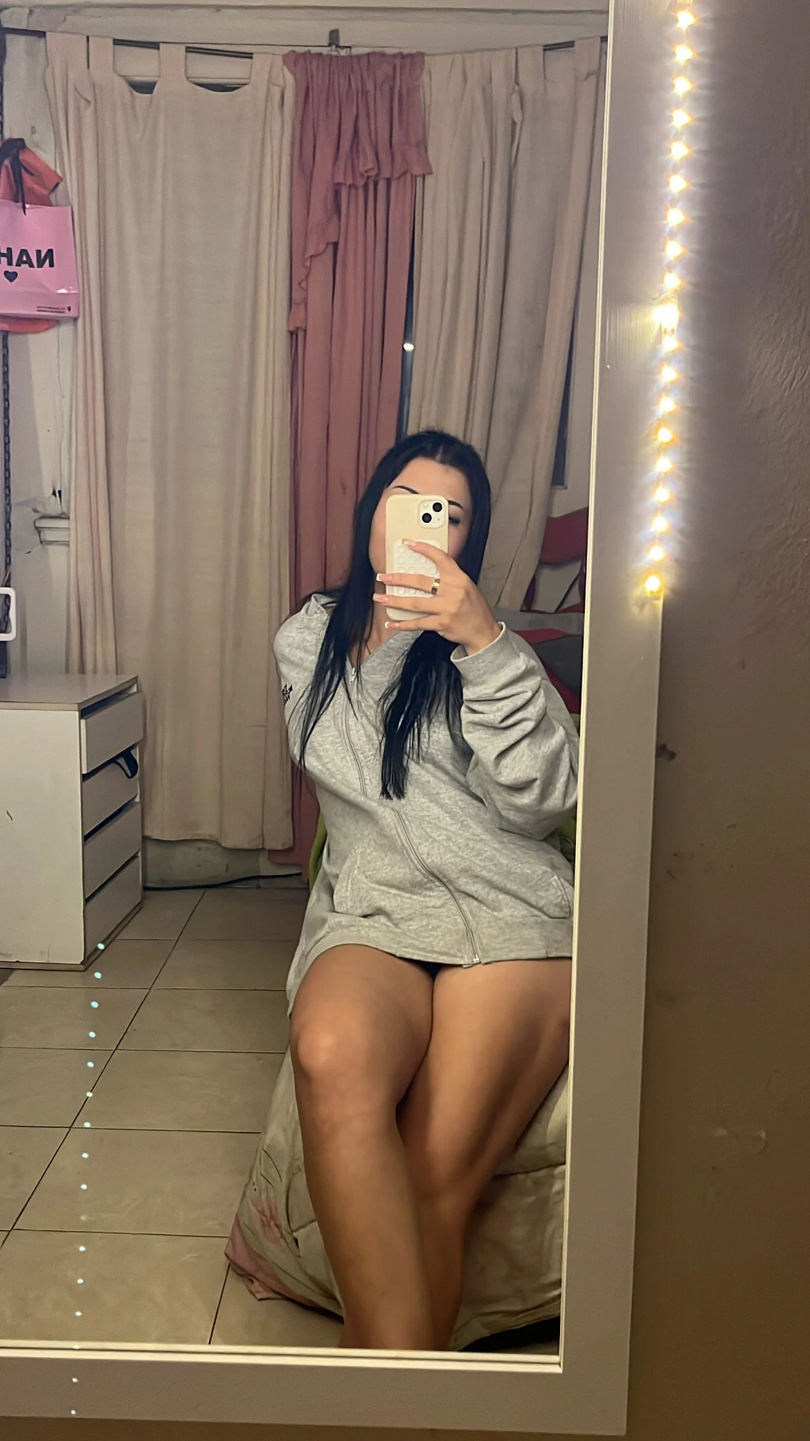 XXX Porn Photo of Nude isaabella123 9