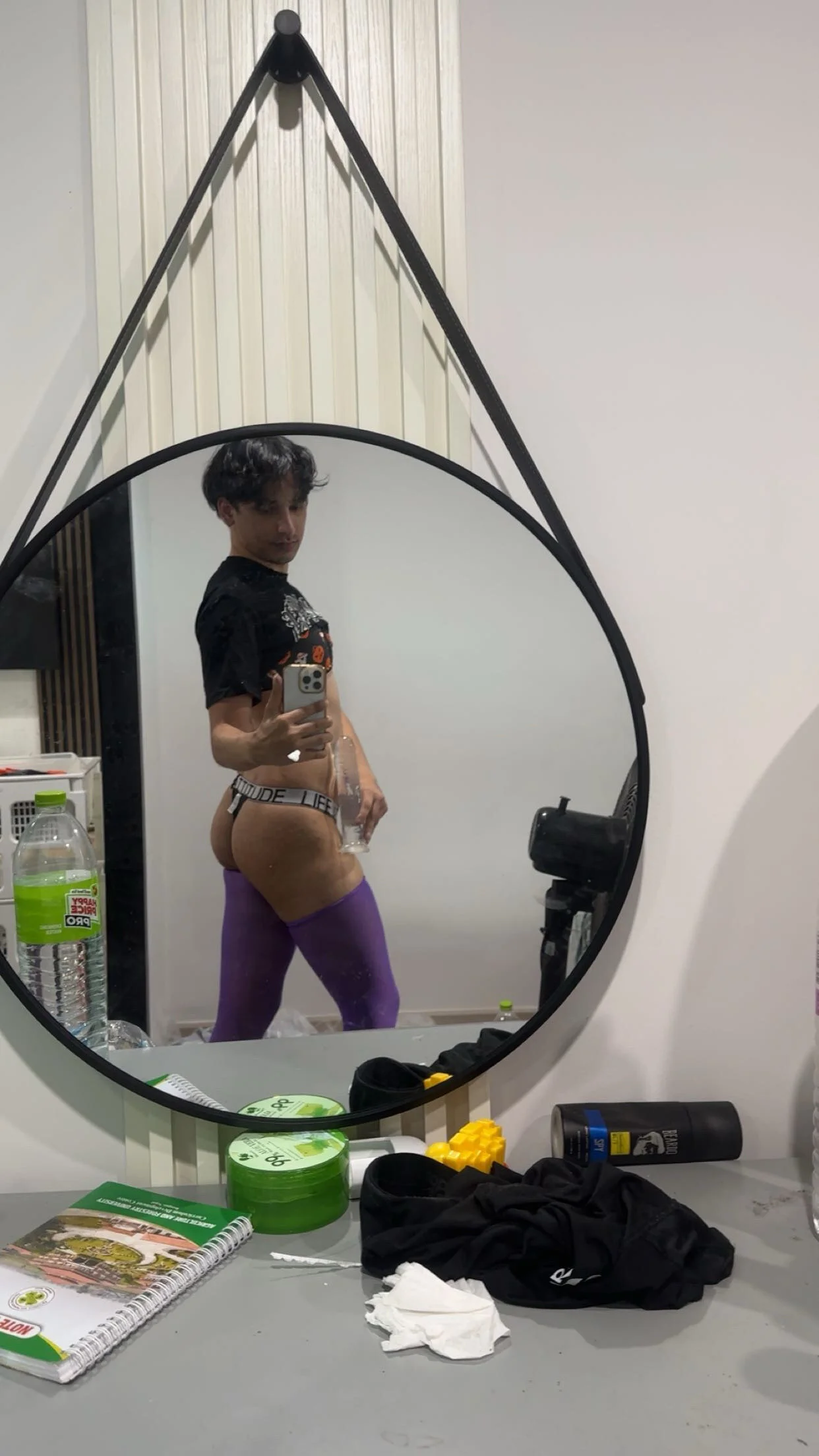 XXX Porn Photo of Nude femboihung 8