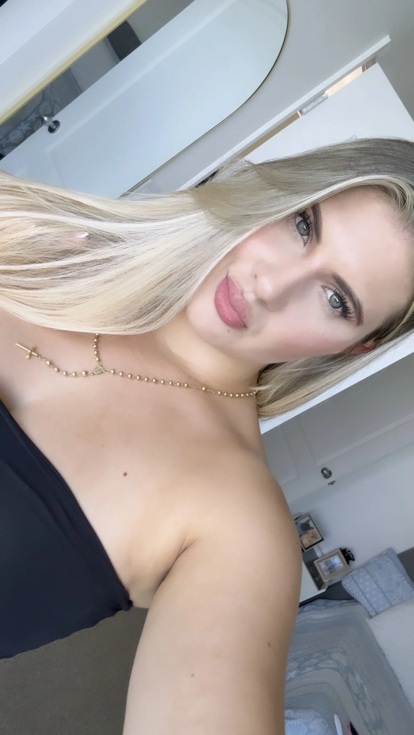XXX Porn Photo of Nude EmiilyAdams_ 1