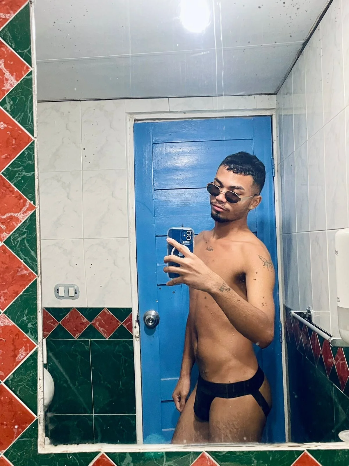 XXX Porn Photo of Nude CHRIS_STARXX7 1