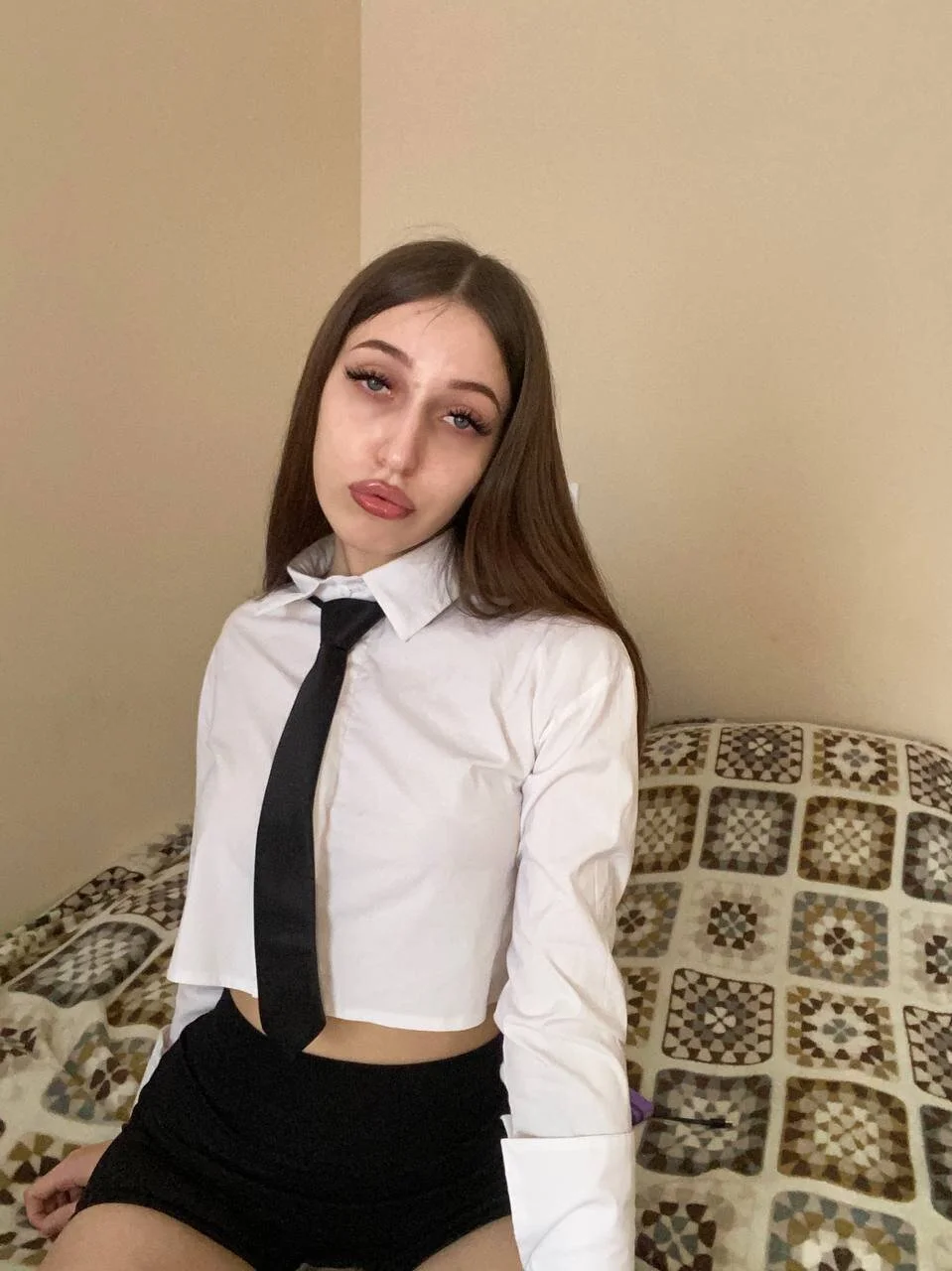 XXX Porn Photo of Nude CutieWorm 28