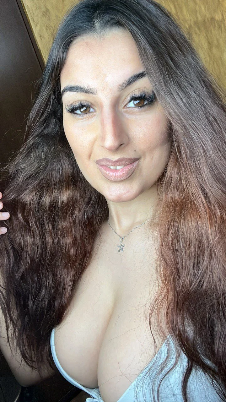 XXX Porn Photo of Nude VallerieJones 90