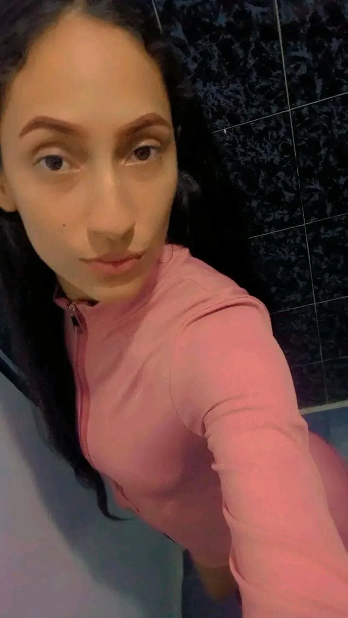 XXX Porn Photo of Nude iliannyx 3