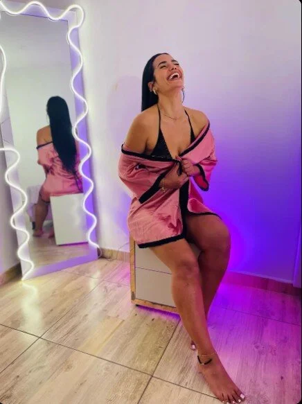 XXX Porn Photo of Nude Rosalind_tay 4