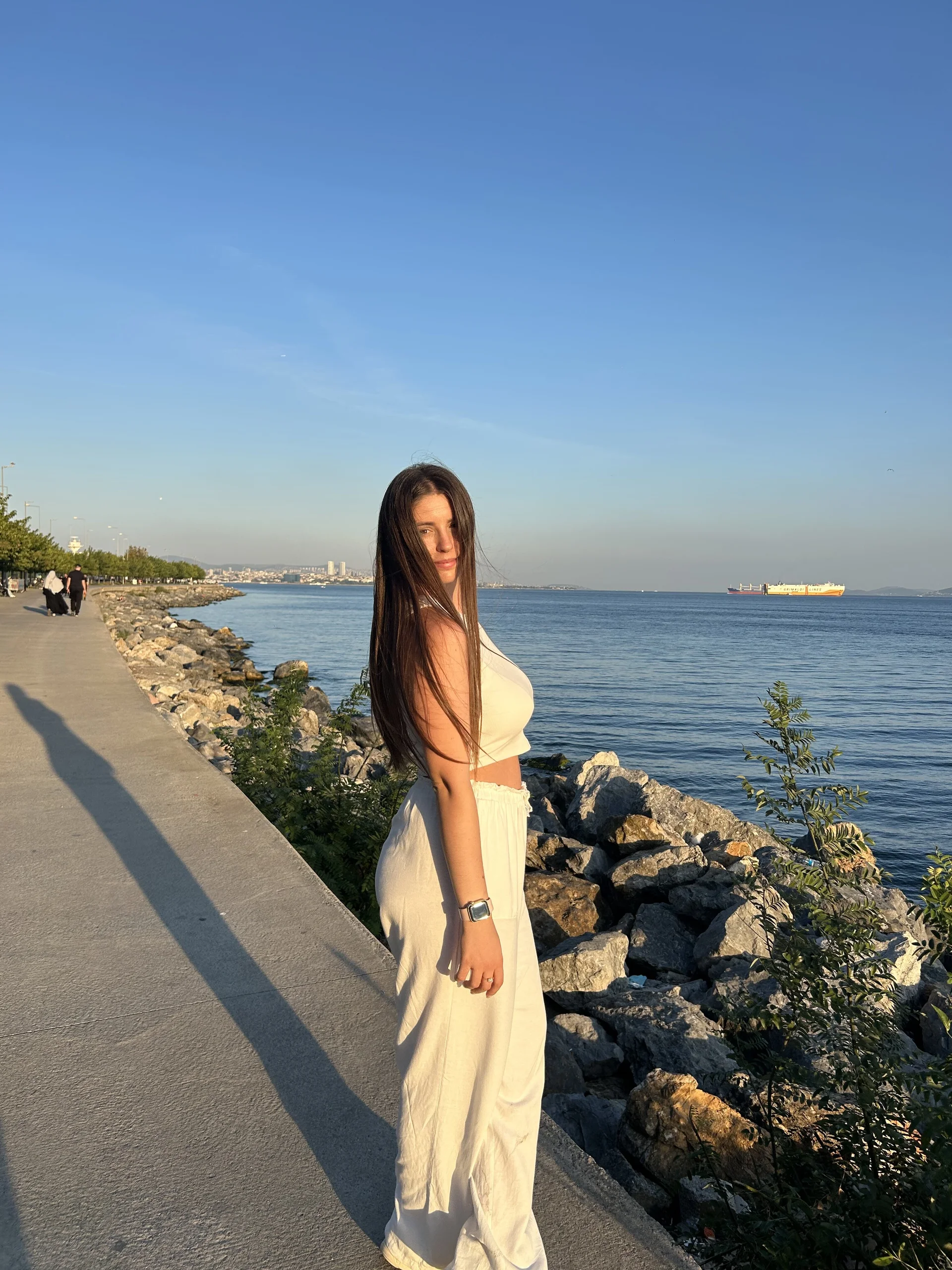 XXX Porn Photo of Nude ElzaJons 13