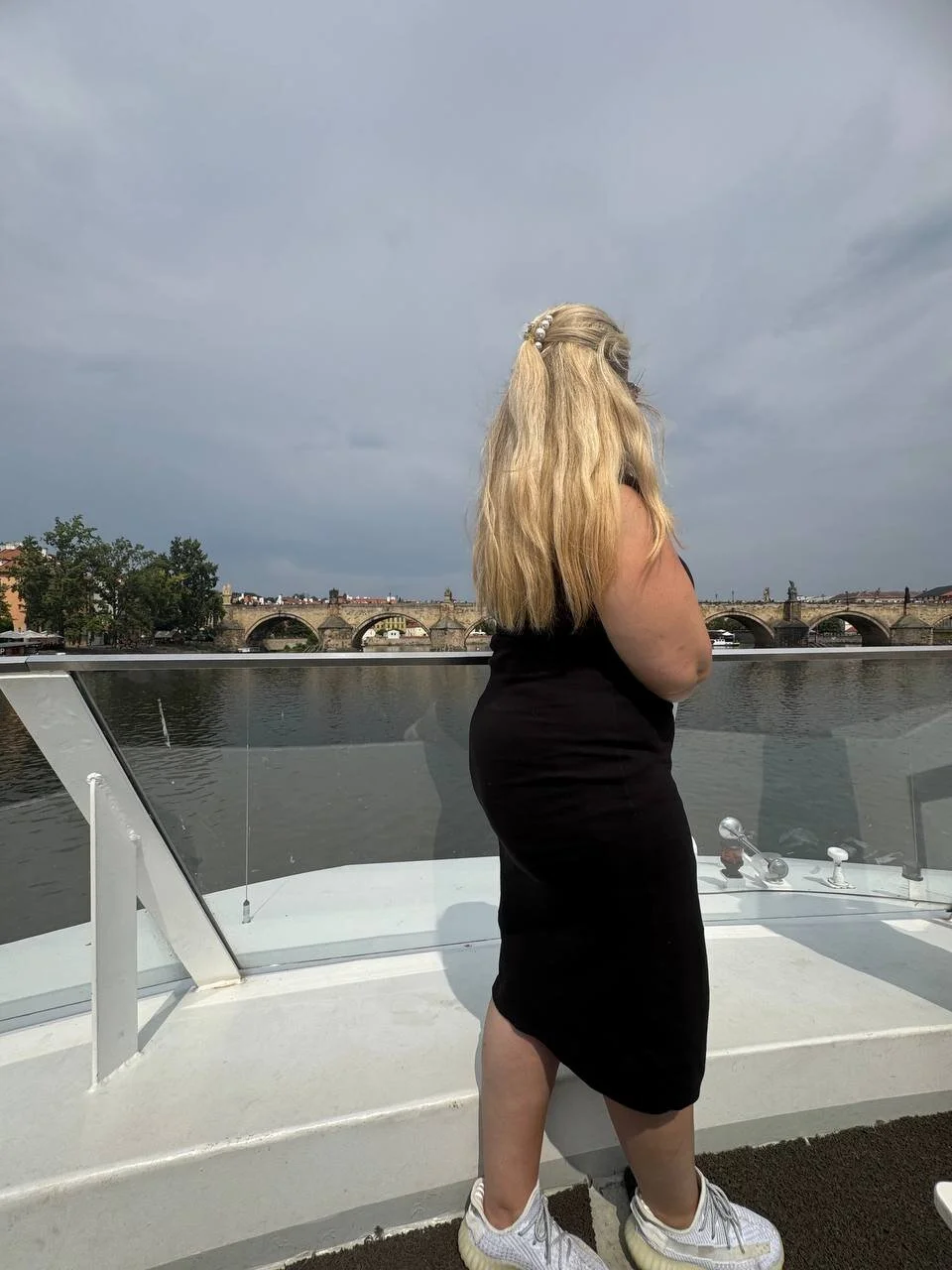 XXX Porn Photo of Nude AvaWonderland 3