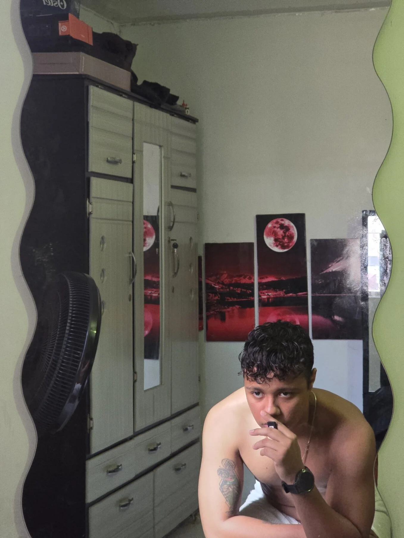 XXX Porn Photo of Nude Robertmiller21 32