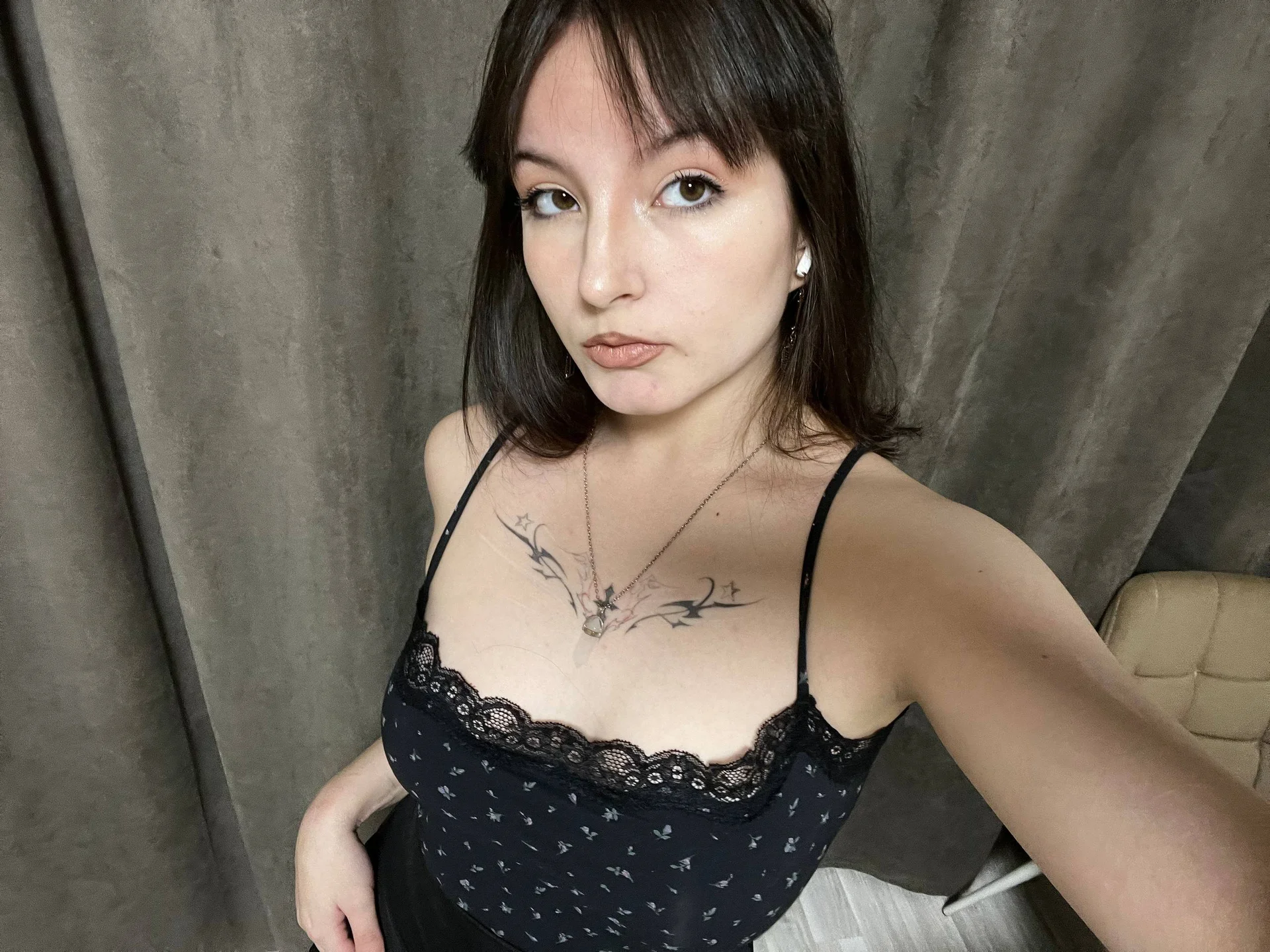 XXX Porn Photo of Nude SunniPhoenix 5